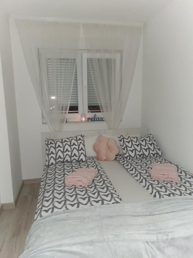 Apartman Basic 2 Doboj Kültér fotó